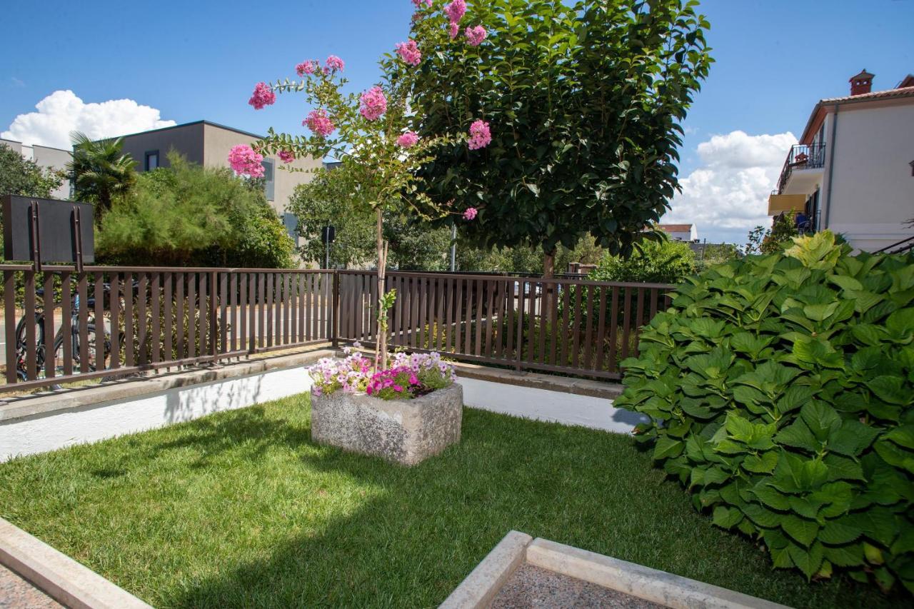 Studio Apartment Noah Rovinj Luaran gambar