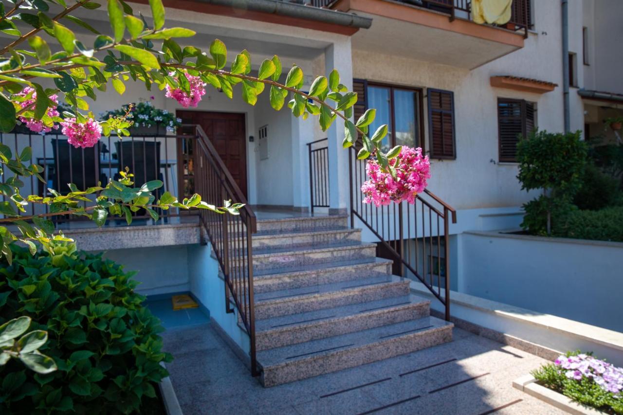 Studio Apartment Noah Rovinj Luaran gambar