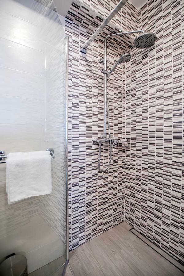 Studio Apartment Noah Rovinj Luaran gambar